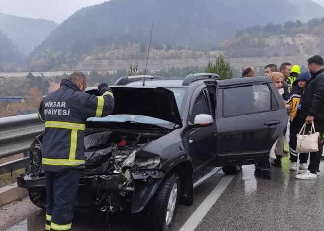 Tokat’ta Trafik Kazası: 2 Yaralı